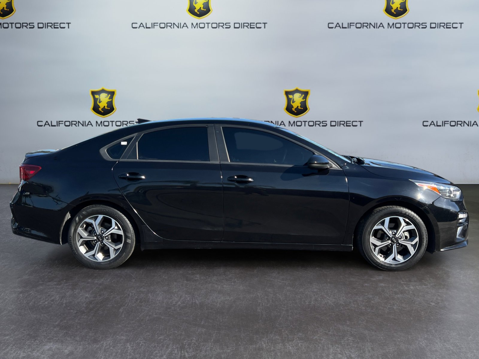 Used 2021 Kia Forte LXS image 6