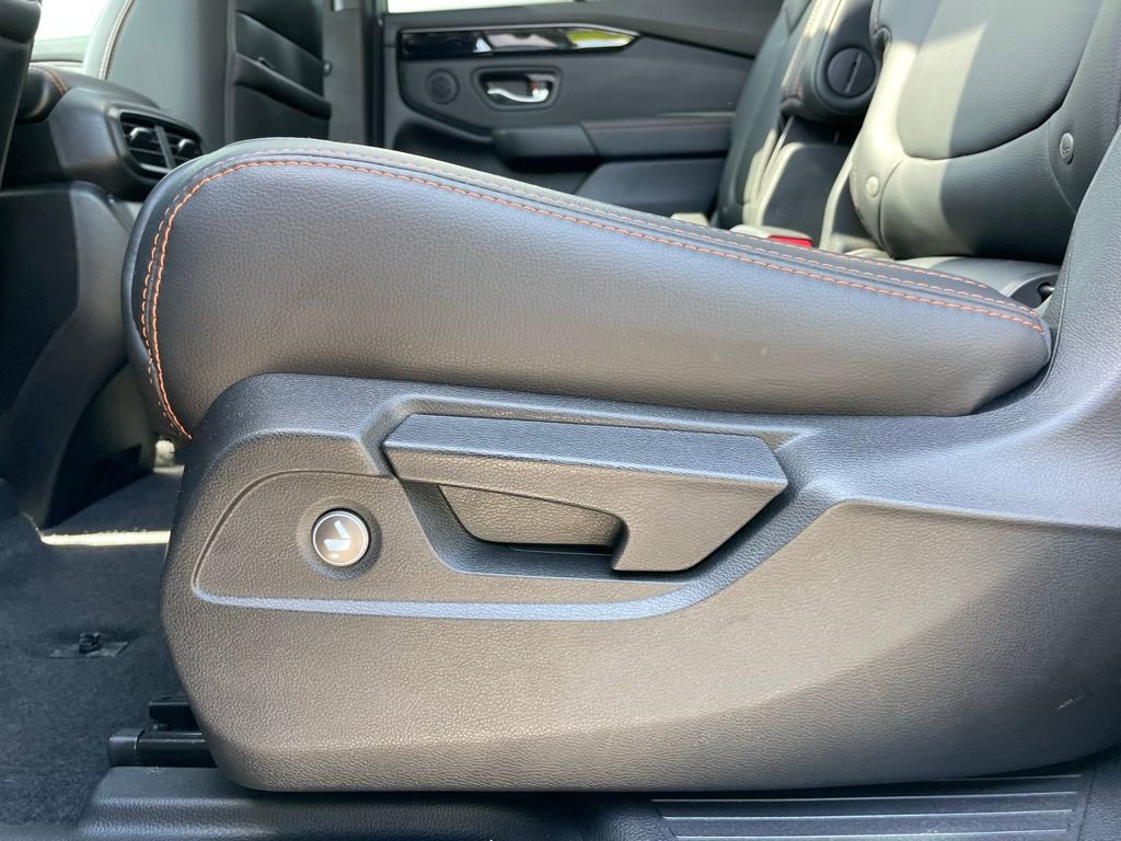 Certified 2024 Honda Pilot TrailSport image 43