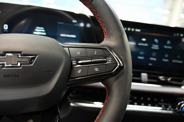 New 2026 Chevrolet Equinox RS w/ LPO, Floor Liner Package image 23