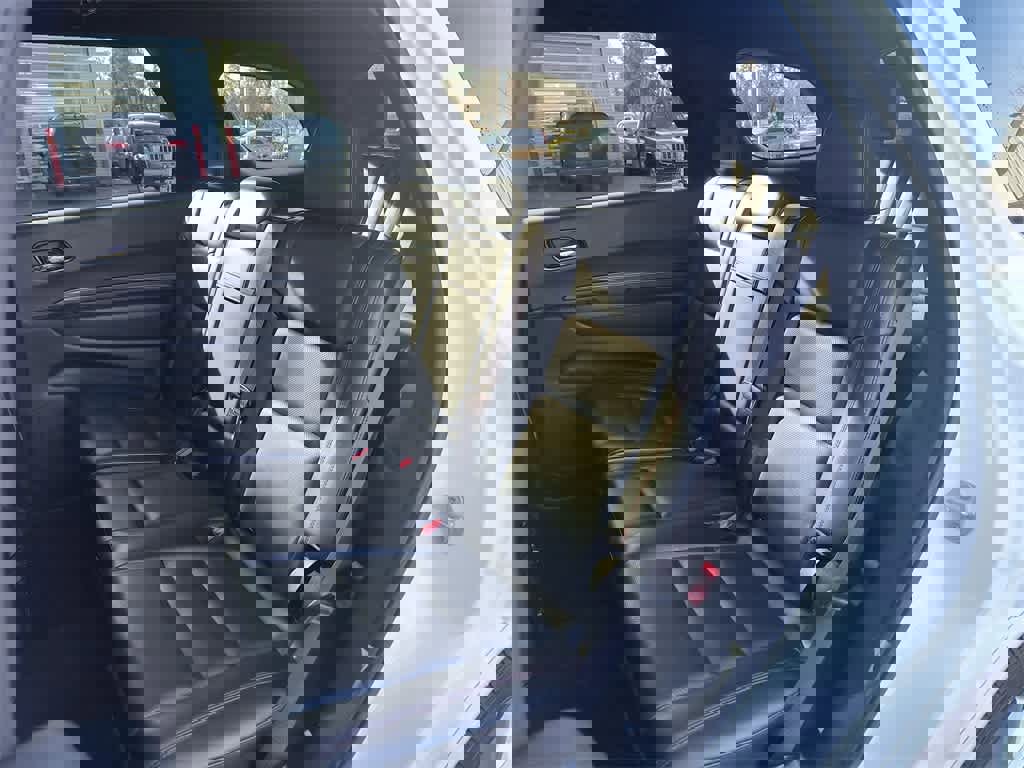 Used 2024 Dodge Durango GT image 23