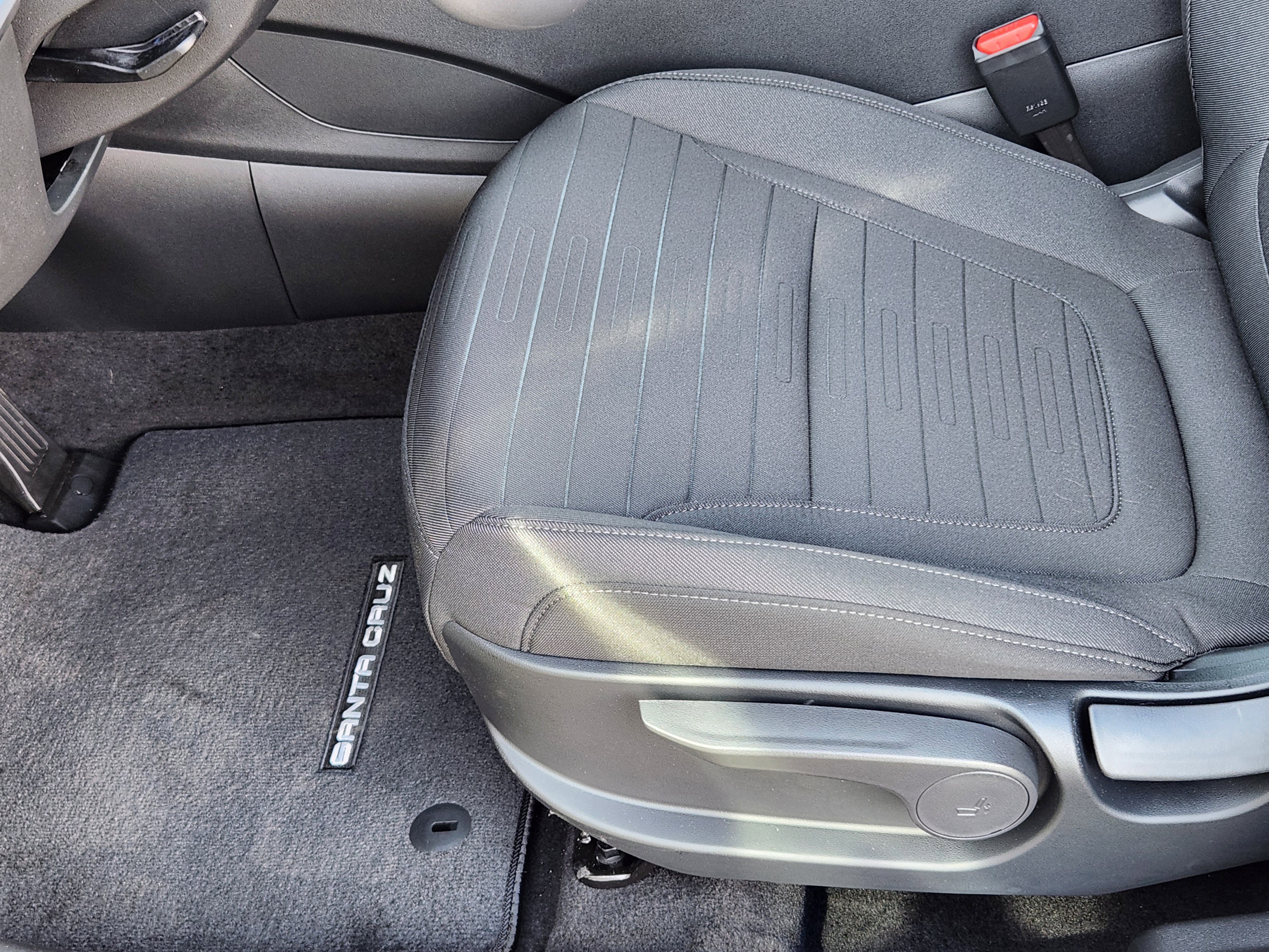 New 2026 Hyundai Santa Cruz SE image 9