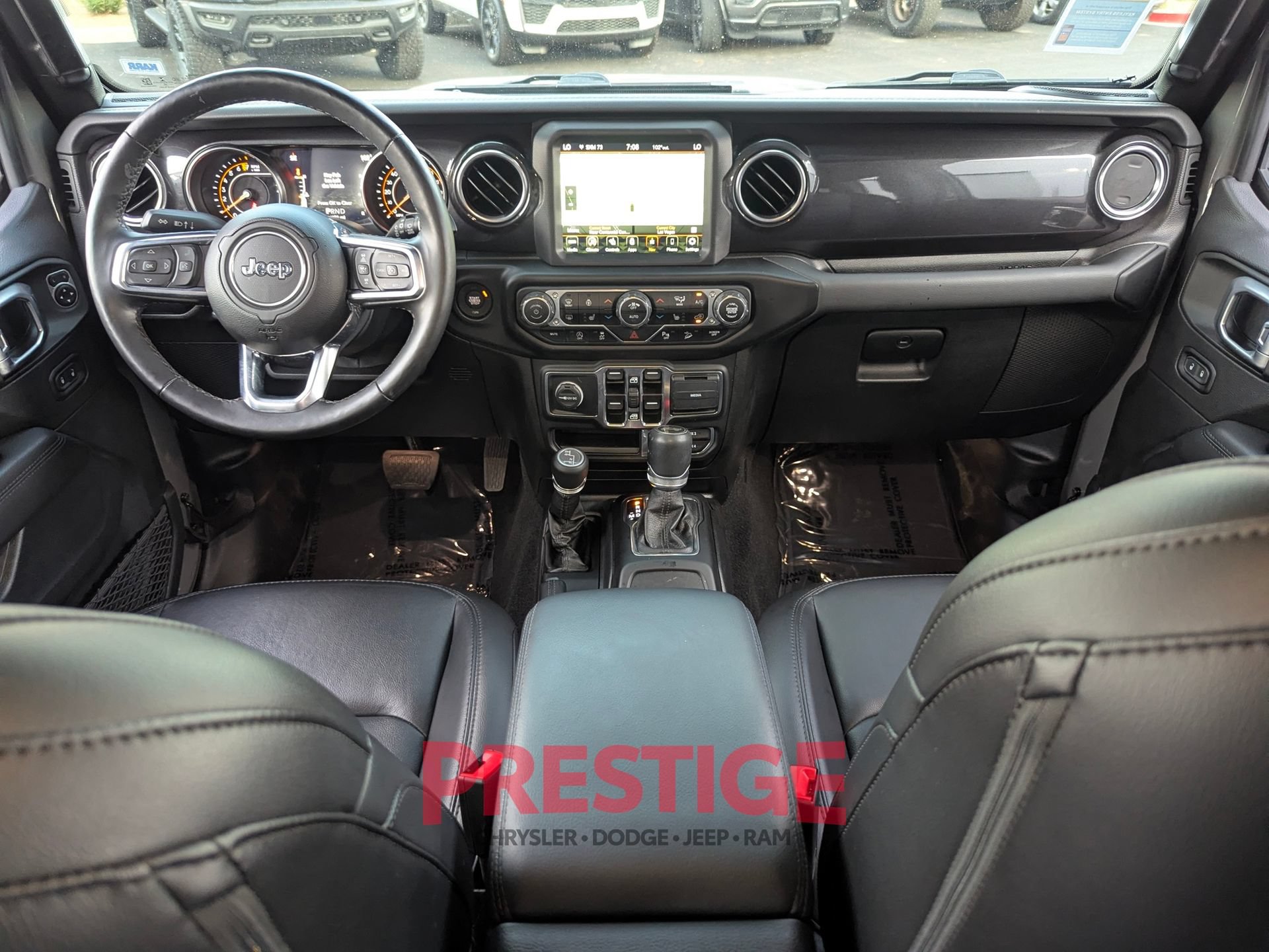 Used 2020 Jeep Wrangler Unlimited Sahara AWD/4WD image 31