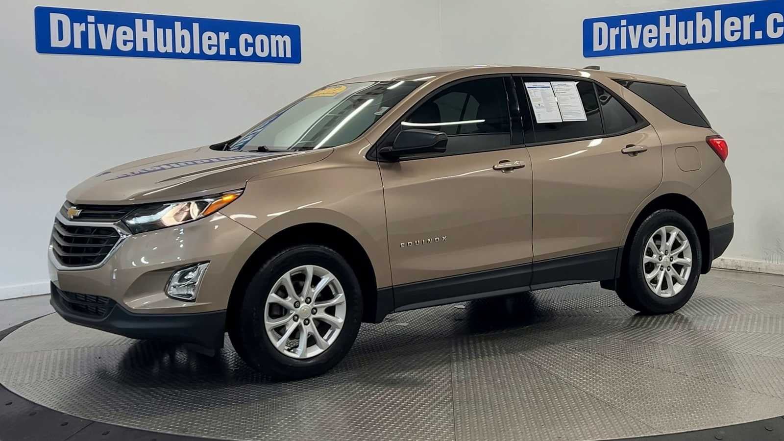 Used 2019 Chevrolet Equinox LS w/ LS Convenience Package AWD/4WD image 4
