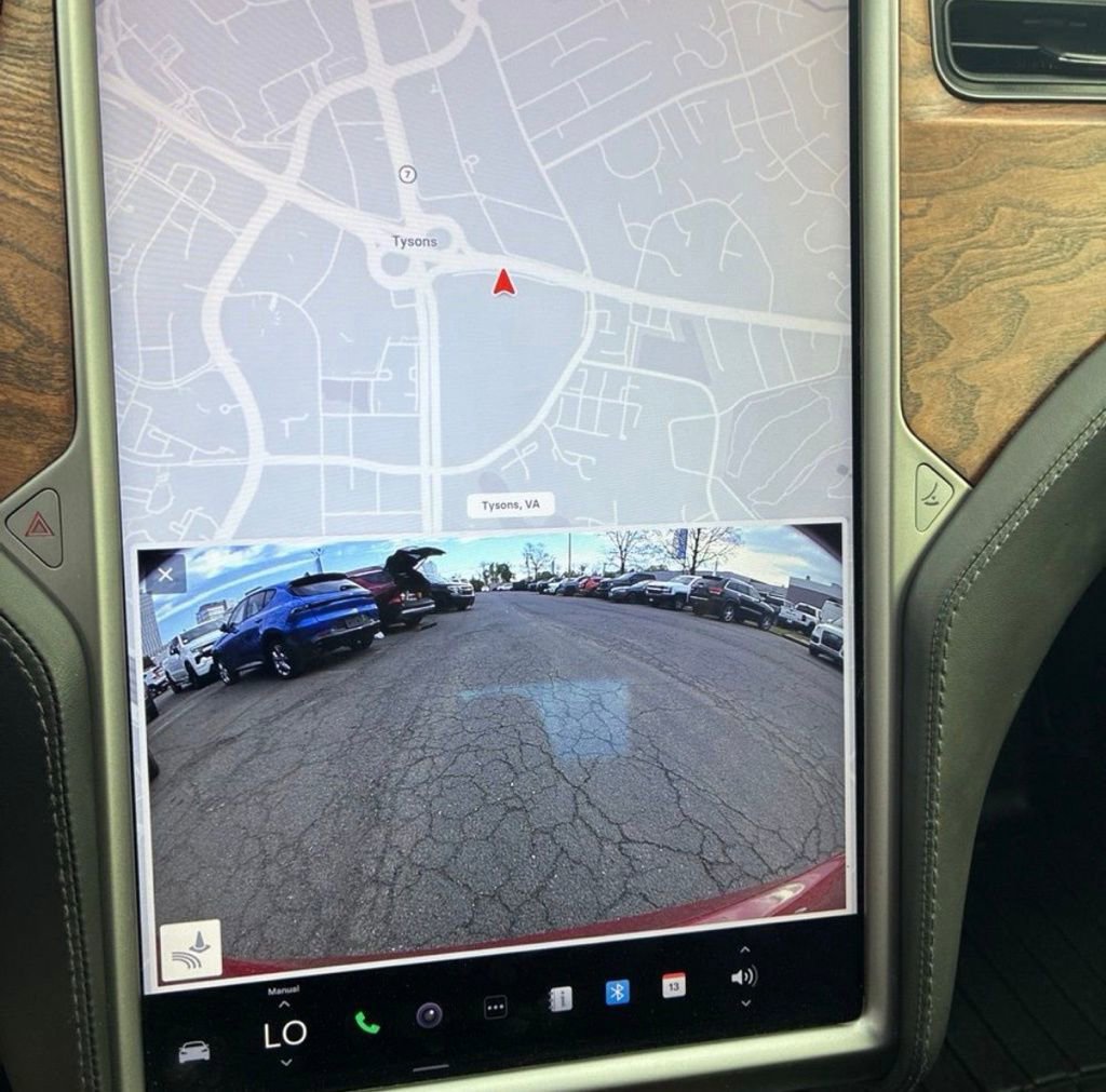 Used 2021 Tesla Model S Long Range image 18