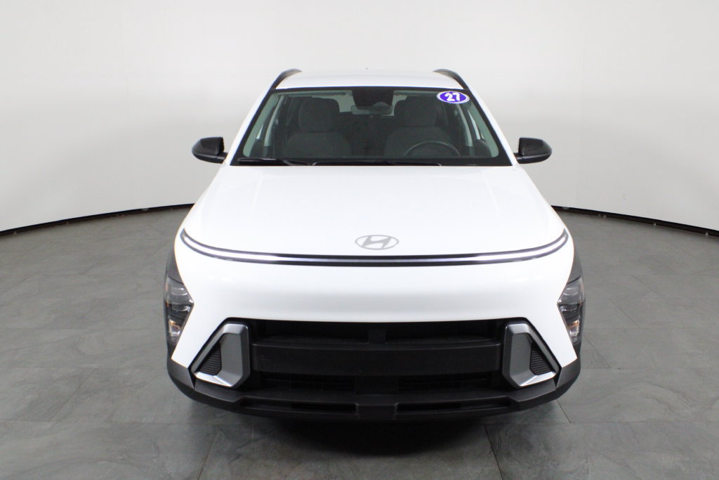 Certified 2027 Hyundai Kona SEL Sport FWD image 13