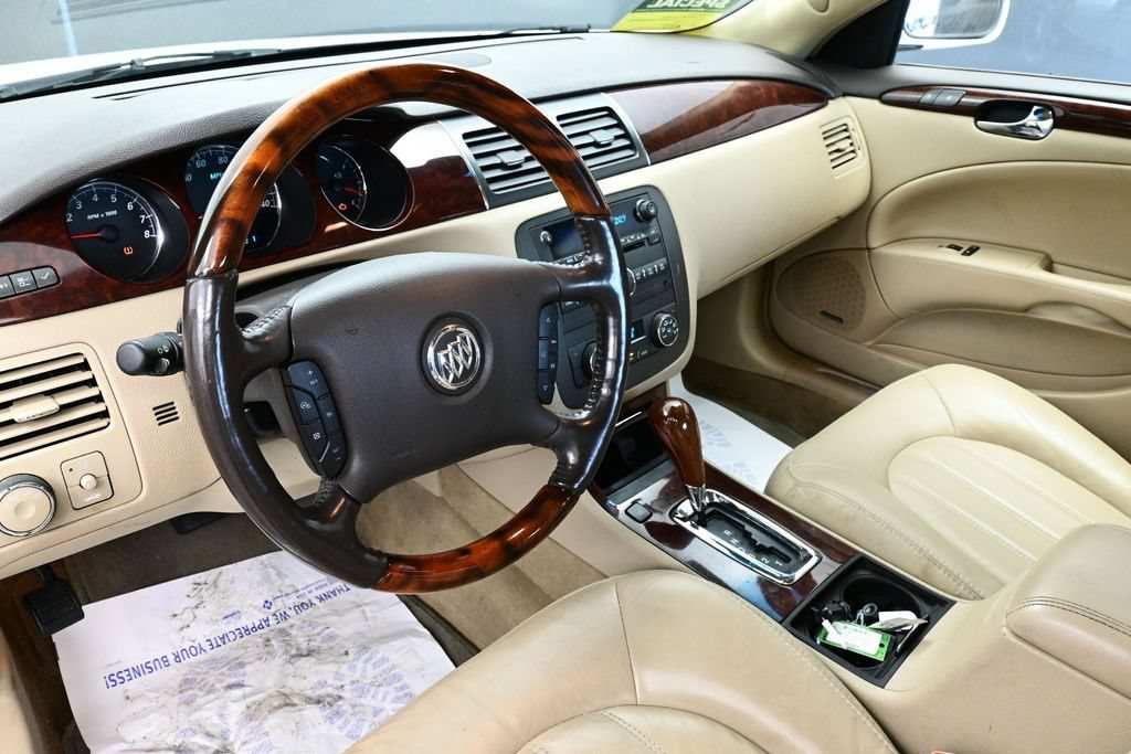 Used 2008 Buick Lucerne CXL w/ Ultra Confidence Package FWD image 17