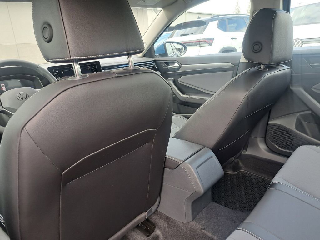 New 2026 Volkswagen Jetta SE image 23