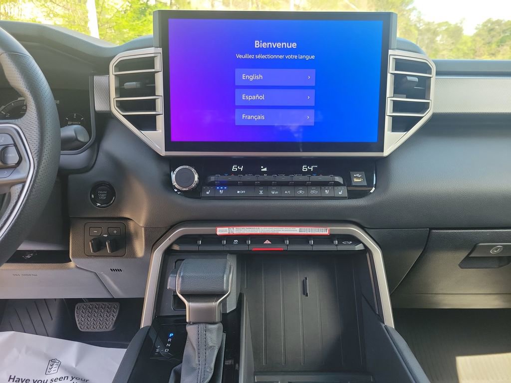 Used 2025 Toyota Tundra Limited image 24