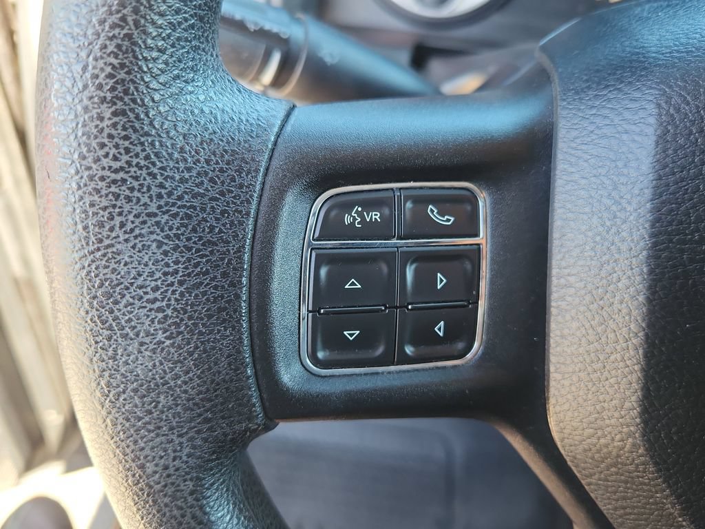 Used 2015 RAM 1500 Express AWD/4WD image 21