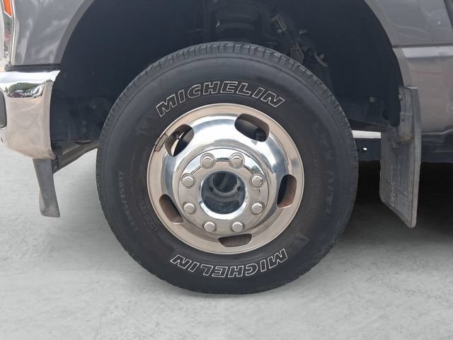 Used 2023 Ford F350 Lariat w/ Lariat Ultimate Package AWD/4WD image 29