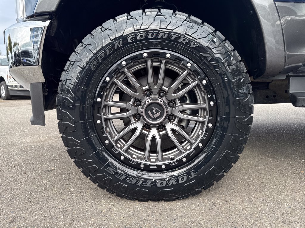 Used 2020 Ford F350 Lariat w/ Lariat Ultimate Package AWD/4WD image 29