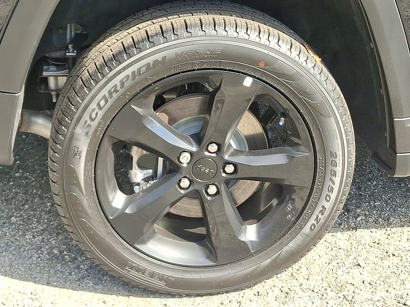 New 2025 Jeep Grand Cherokee L Limited w/ Black Appearance Package image 5