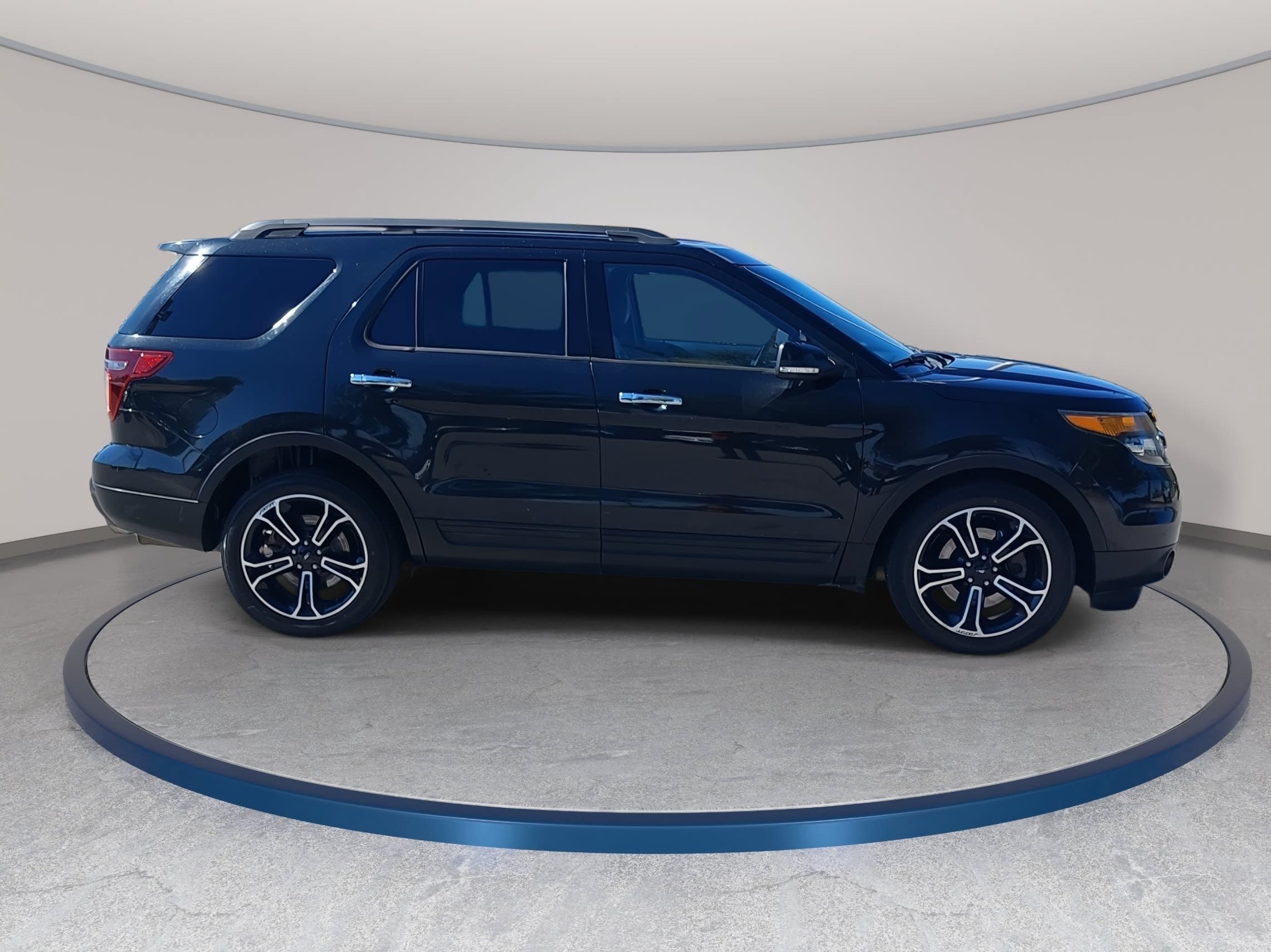 Used 2014 Ford Explorer Sport w/ Equipment Group 401A AWD/4WD image 4