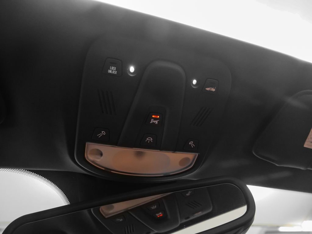 Used 2018 Ferrari 488 Spider RWD image 56