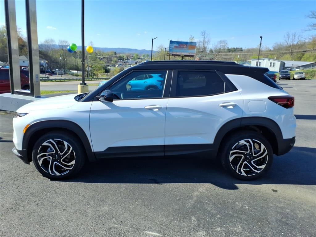 New 2026 Chevrolet TrailBlazer RS w/ Driver Confidence Package FWD video 2