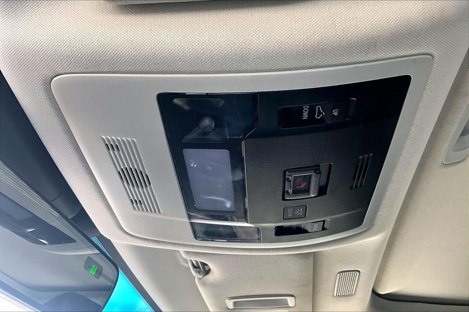Used 2022 Lexus ES 350 w/ Premium Package FWD image 32