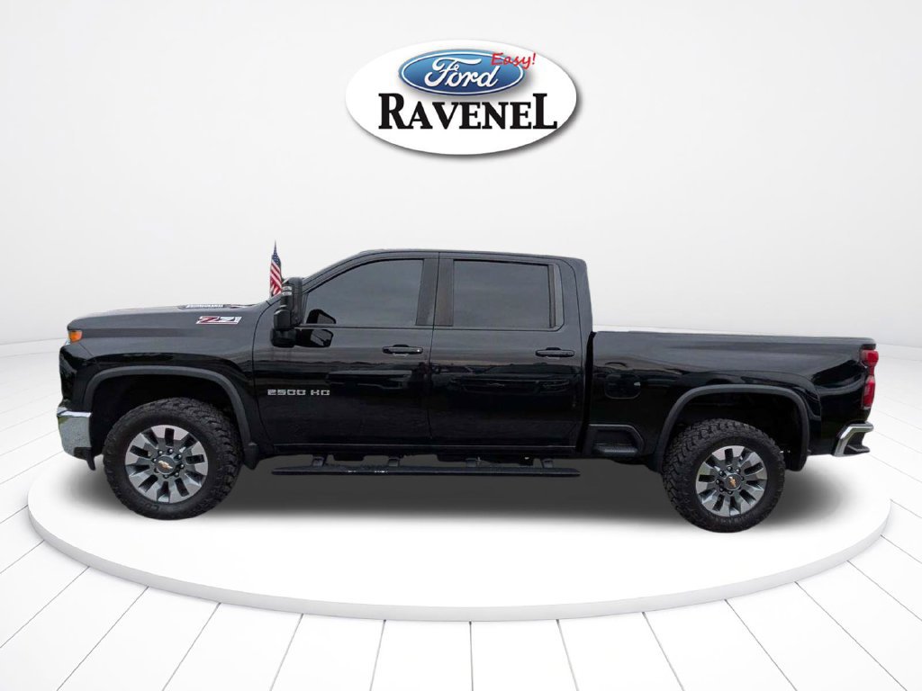 Used 2023 Chevrolet Silverado 2500 LT AWD/4WD image 7