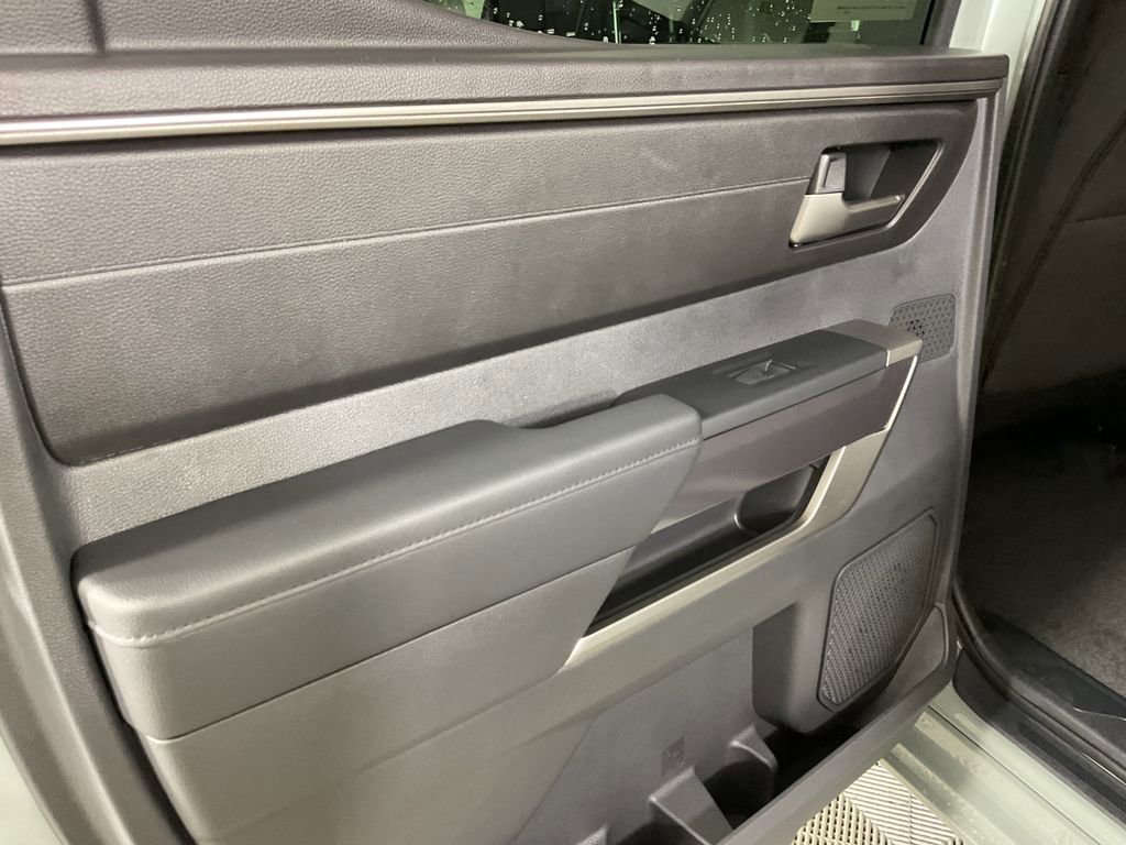New 2026 Toyota Tundra SR5 AWD/4WD image 19