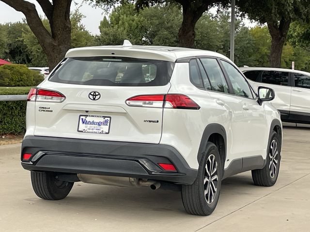 Used 2023 Toyota Corolla Cross AWD Hybrid image 4