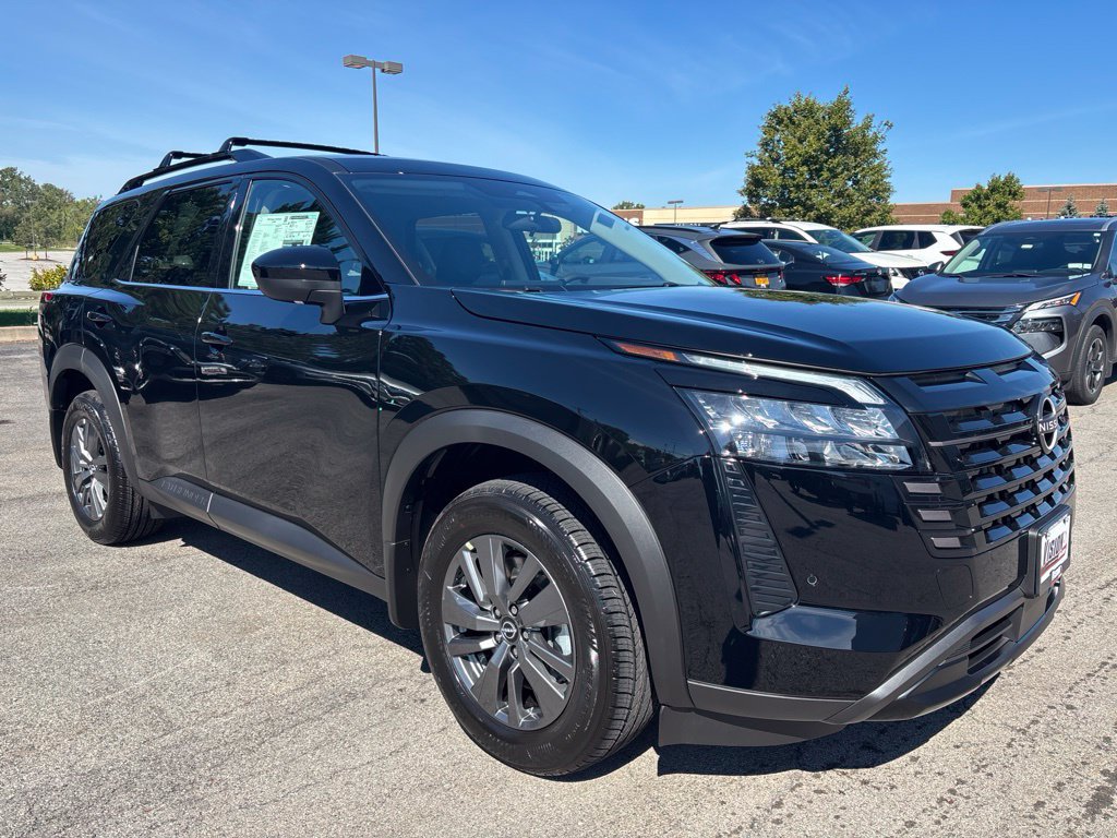 New 2026 Nissan Pathfinder SV AWD/4WD image 3
