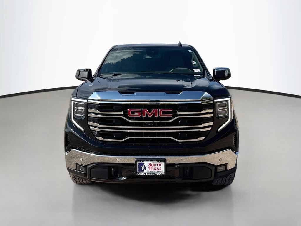 Used 2026 GMC Sierra 1500 SLT AWD/4WD image 2