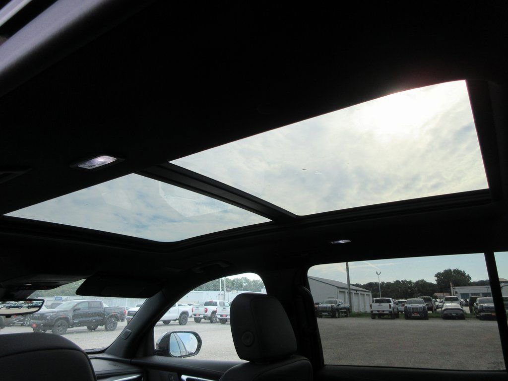 New 2026 Buick Enclave Sport Touring w/ Super Cruise Package image 16