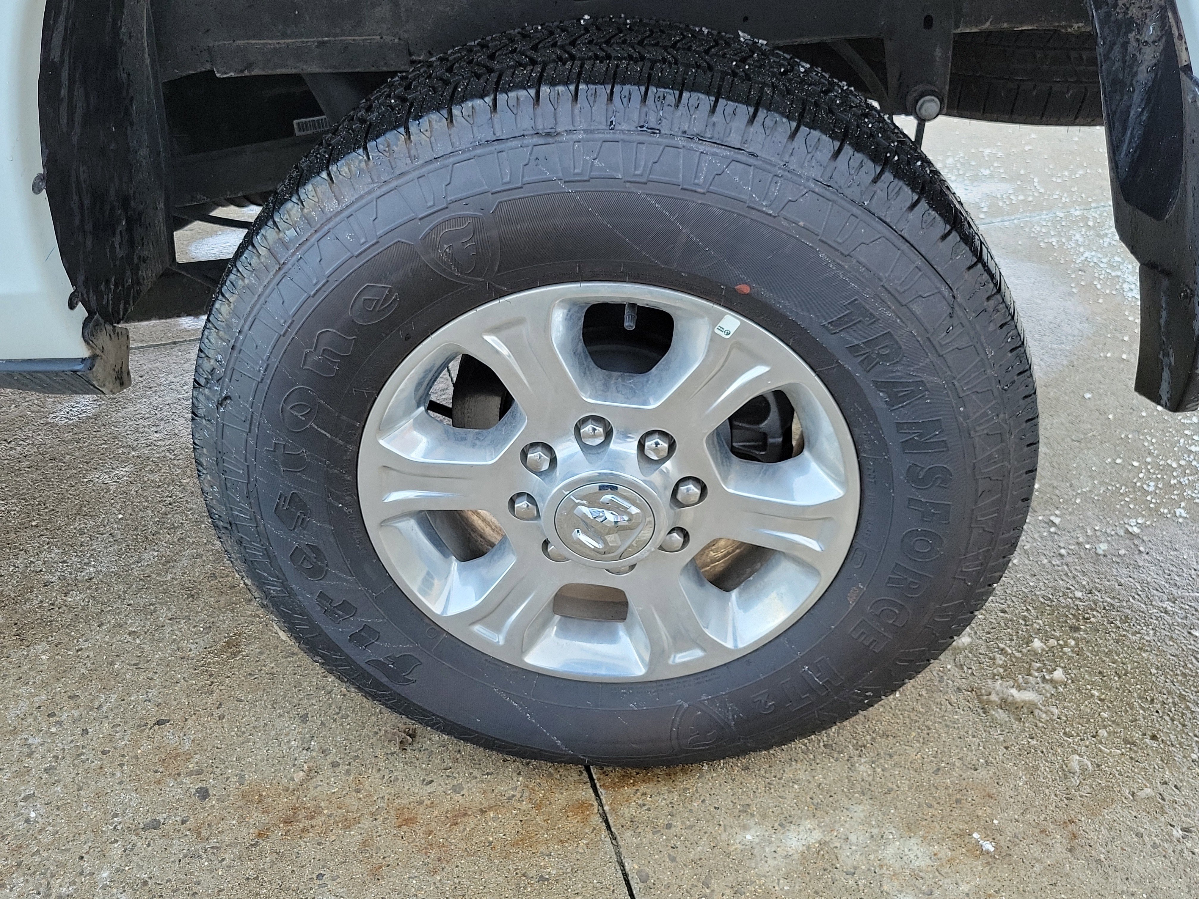 Used 2024 RAM 2500 Big Horn w/ Towing Technology Group AWD/4WD image 5