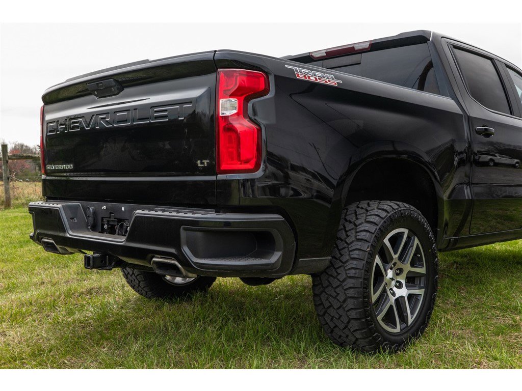 Used 2020 Chevrolet Silverado 1500 LT Trail Boss image 13