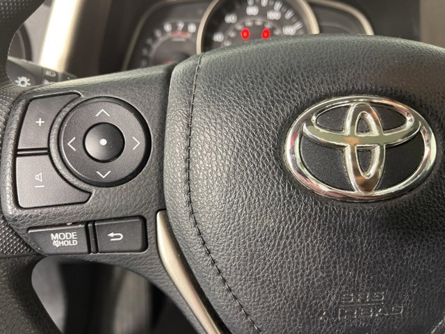 Used 2013 Toyota RAV4 XLE image 9