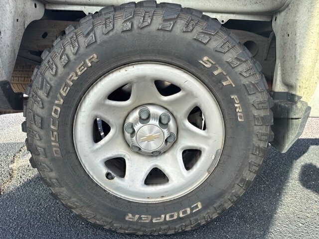 Used 2019 Chevrolet Silverado 1500 W/T w/ WT Convenience Package AWD/4WD image 6