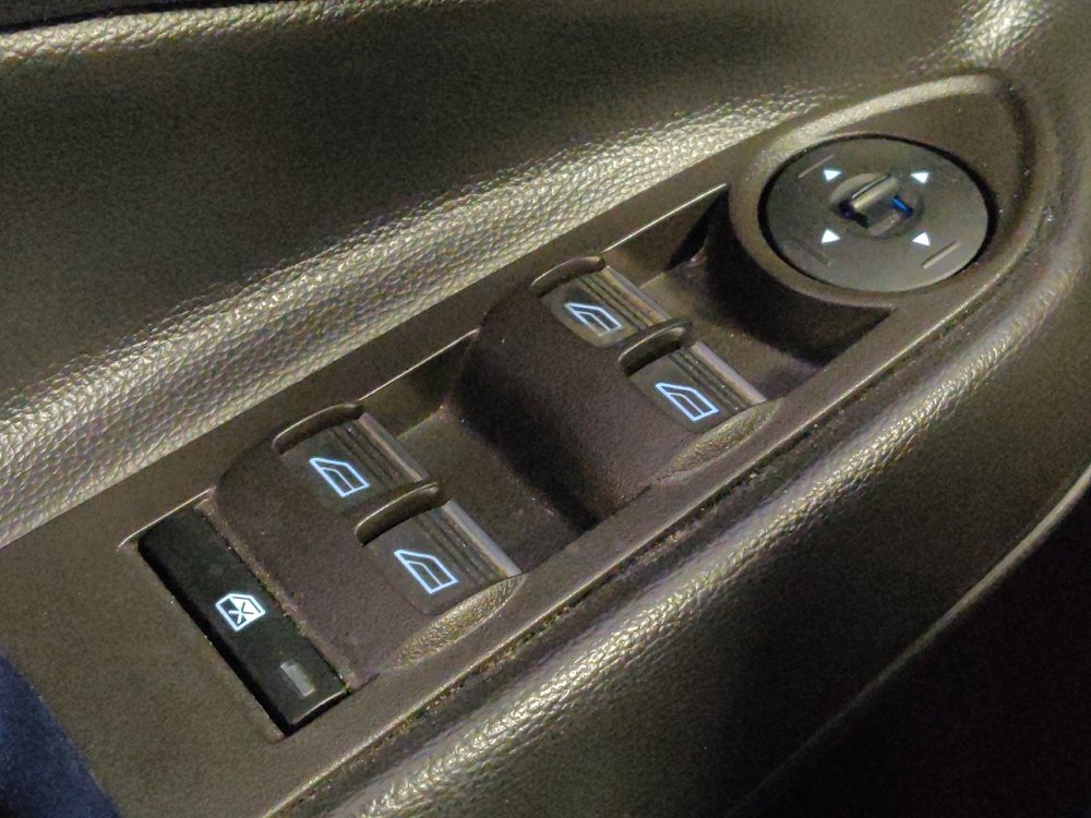 Used 2019 Ford Escape SEL FWD image 27