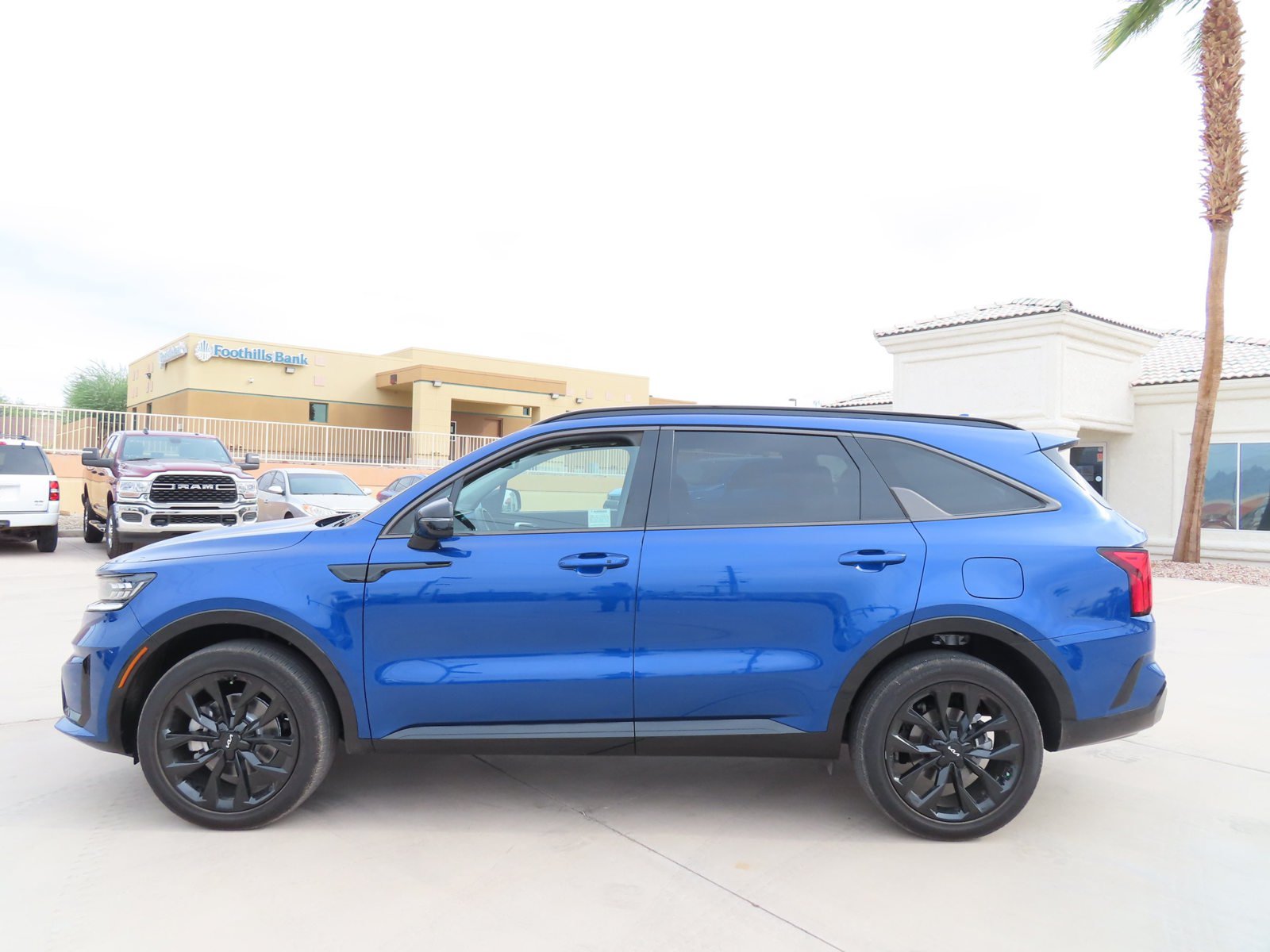 Used 2023 Kia Sorento SX AWD/4WD image 4