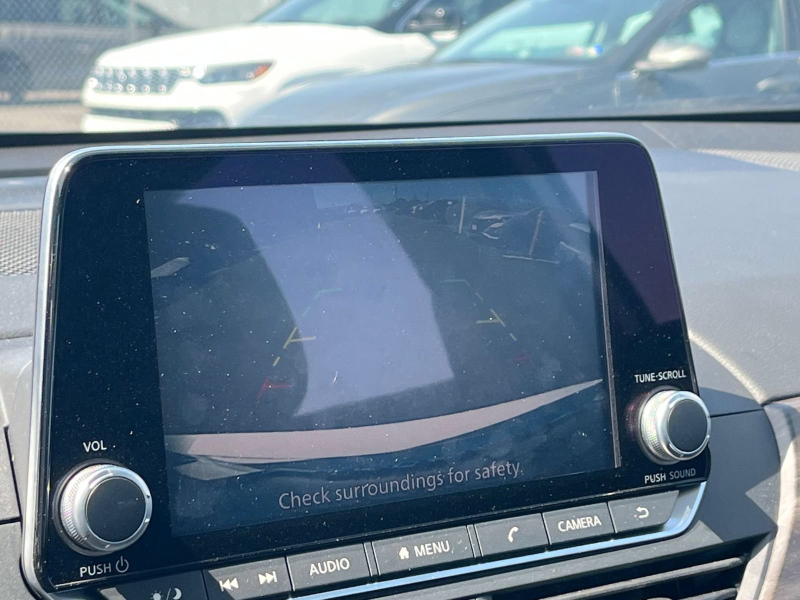 Used 2025 Nissan Altima 2.5 SV FWD image 25