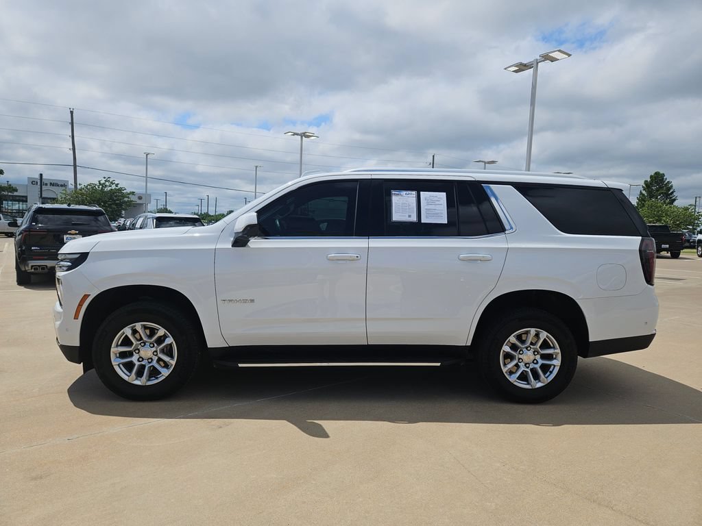 Used 2025 Chevrolet Tahoe LS RWD image 4