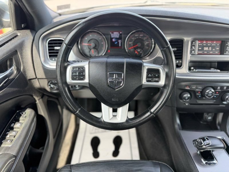 Used 2012 Dodge Charger SXT Plus RWD image 11