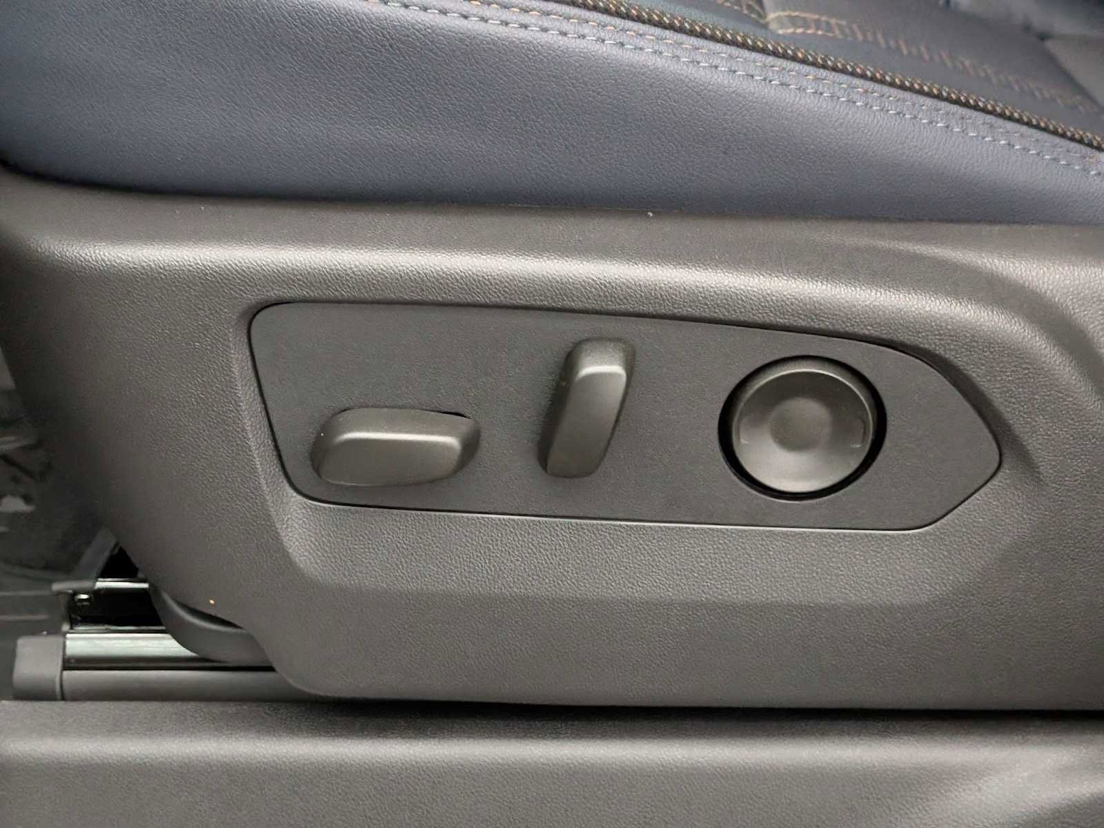 New 2026 Chevrolet Silverado 2500 High Country image 21