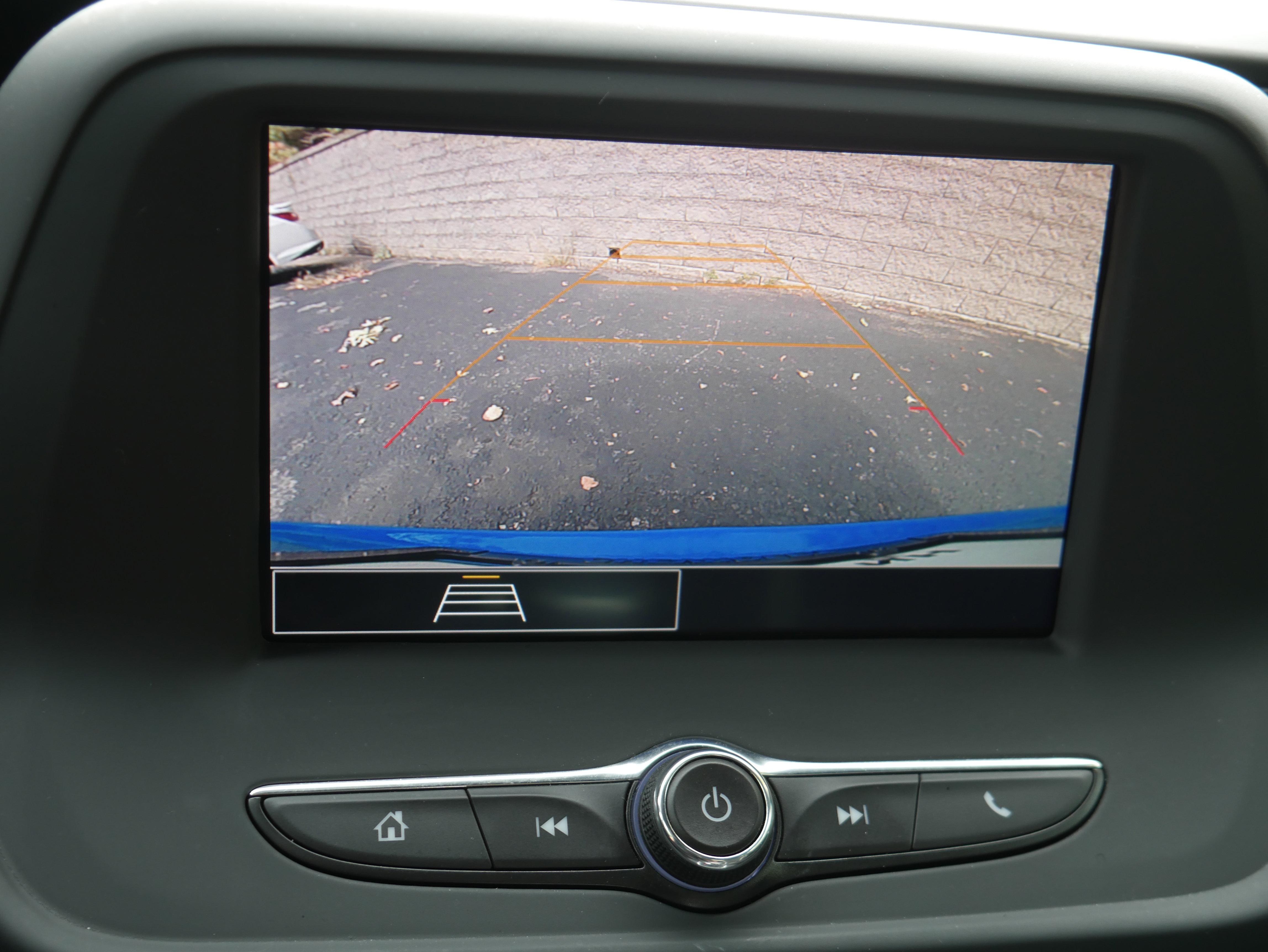 Used 2023 Chevrolet Camaro LT RWD image 17