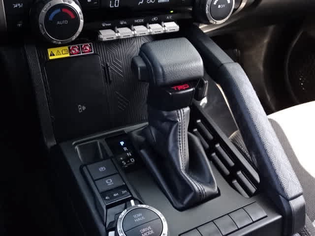 Used 2025 Toyota 4Runner TRD Sport AWD/4WD image 33