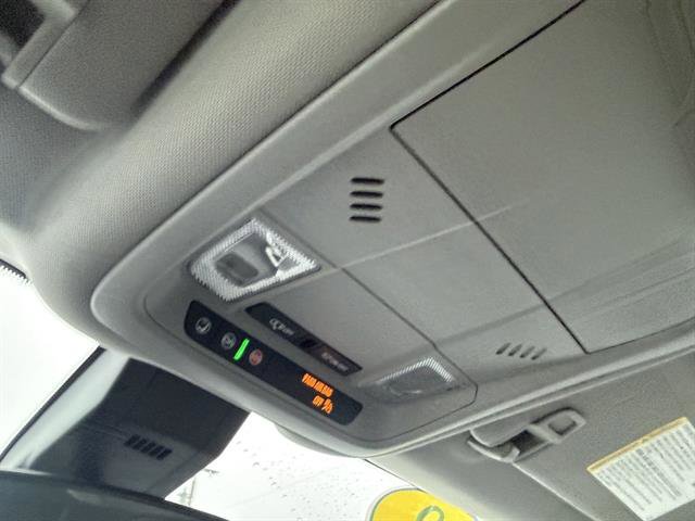 Used 2023 Chevrolet Equinox LT image 44