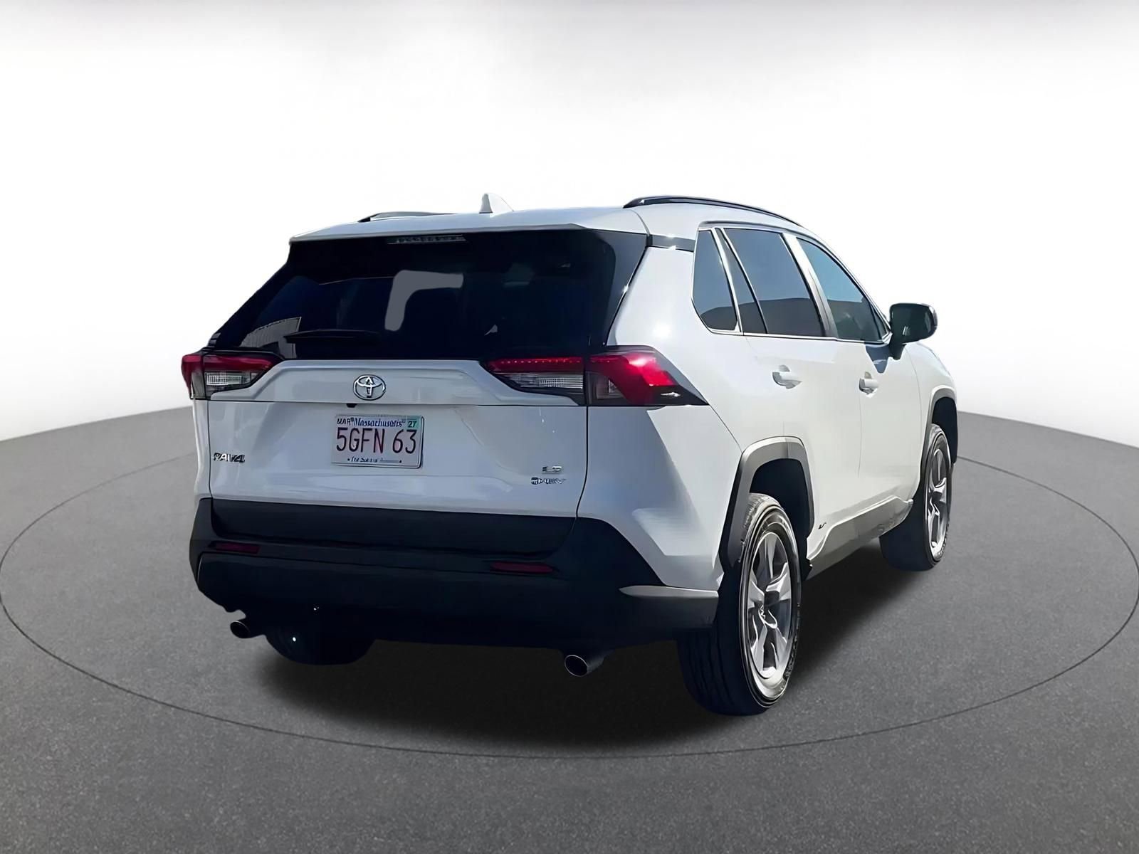 Used 2025 Toyota RAV4 LE image 14