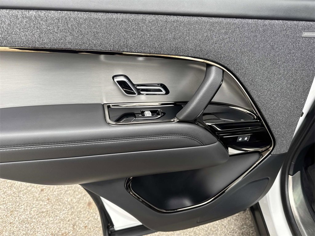Used 2024 Land Rover Range Rover Sport Dynamic SE image 12