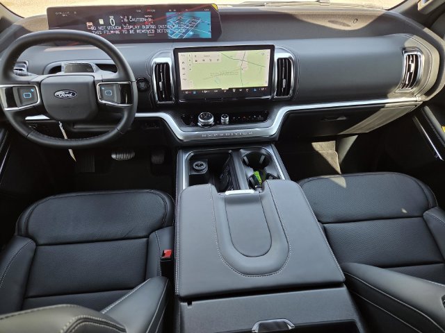 New 2027 Ford Expedition Platinum w/ Stealth Appearance Package AWD/4WD image 11