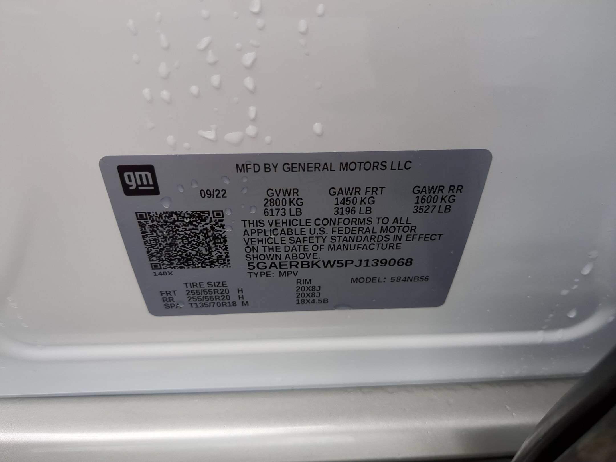 Used 2023 Buick Enclave Essence w/ Experience Buick Package FWD image 33