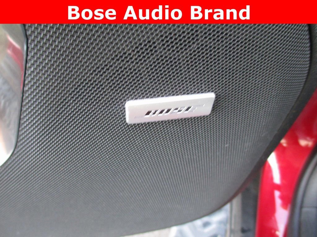 Used 2023 Chevrolet Tahoe Z71 w/ Luxury Package image 19