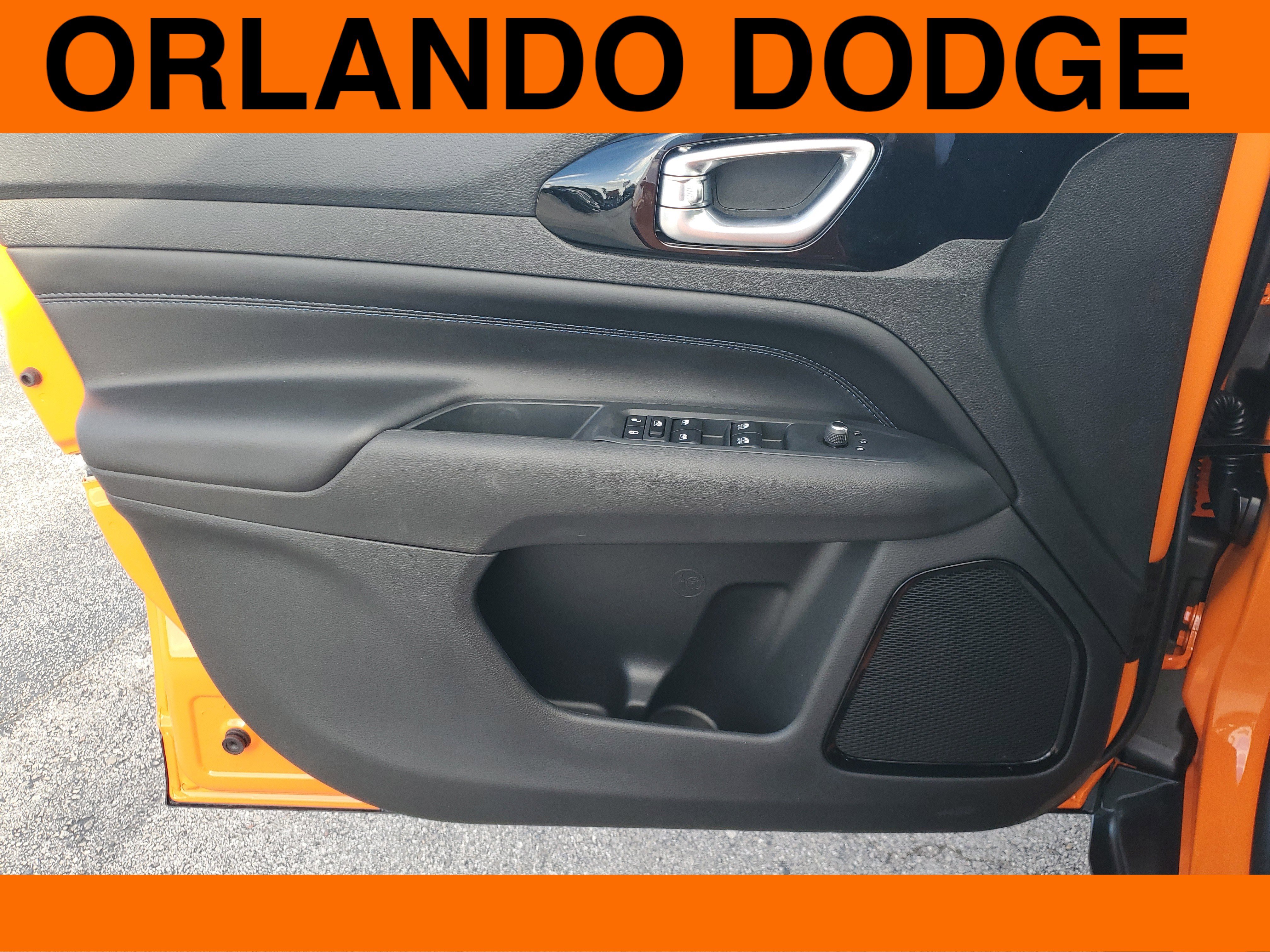 New 2026 Jeep Compass Latitude image 13