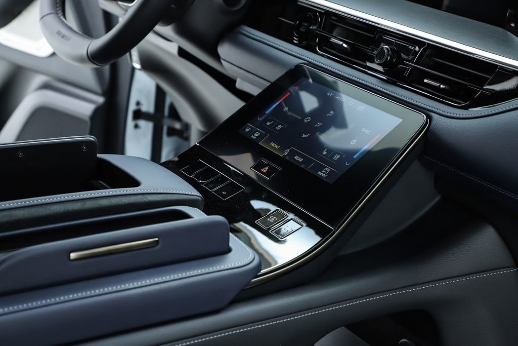New 2026 INFINITI QX80 4WD image 76
