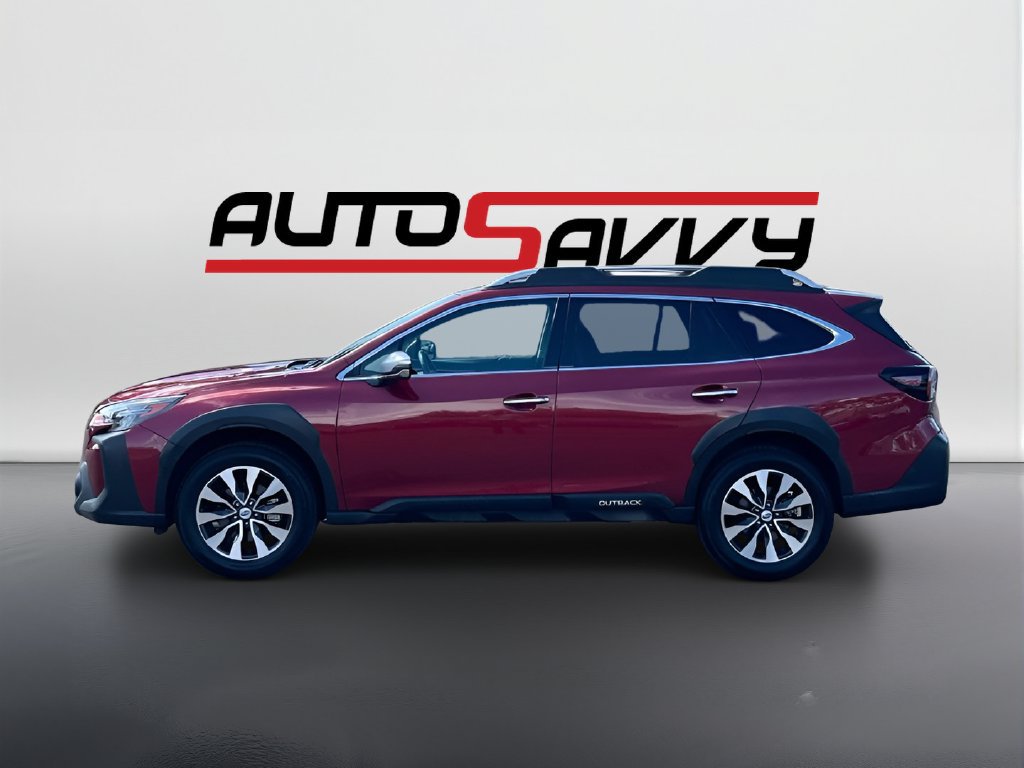 Used 2023 Subaru Outback Touring AWD/4WD image 4