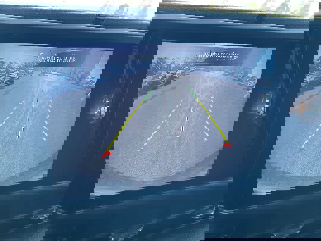 Used 2025 Jeep Wrangler Sport S image 17