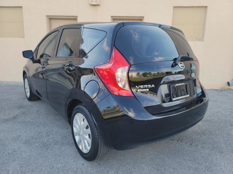Used 2015 Nissan Versa Note SV FWD image 2