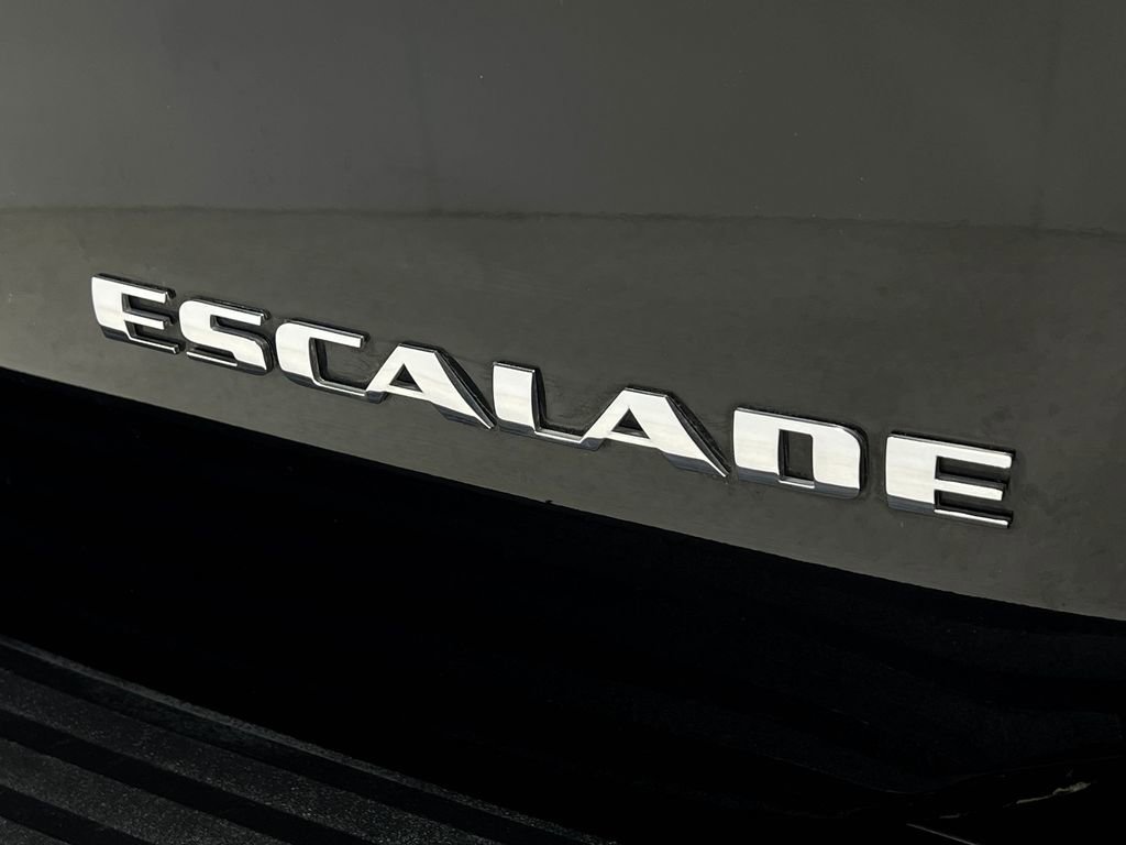 Used 2013 Cadillac Escalade ESV Platinum image 39